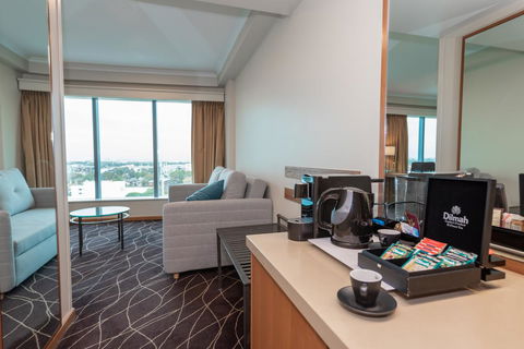 Crowne Plaza Sydney Airport, An IHG Hotel - Rental Cars 20