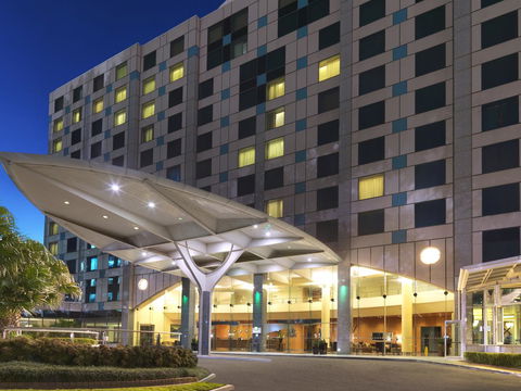 Crowne Plaza Sydney Airport, An IHG Hotel - Rental Cars 11