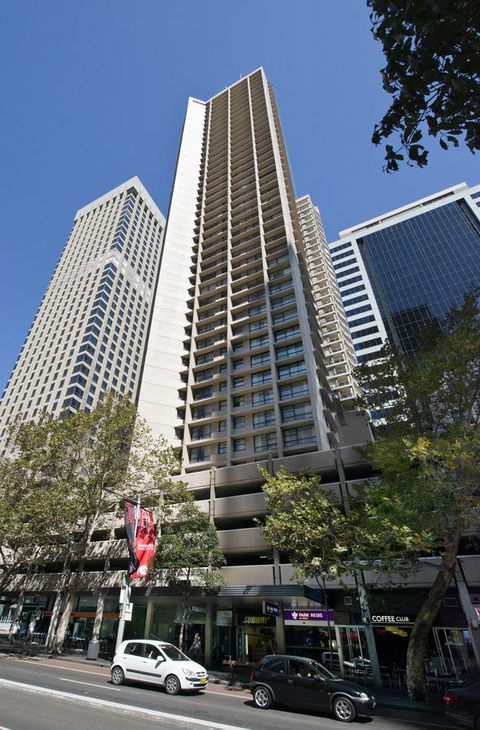 Park Regis City Centre - Rental Cars 26