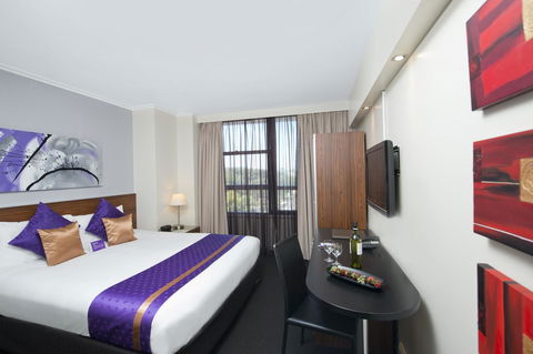 Park Regis City Centre - Rental Cars 5