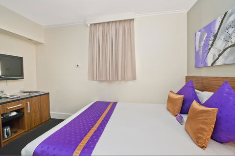 Park Regis City Centre - Rental Cars 17