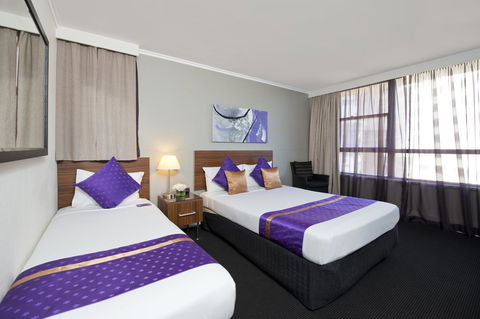 Park Regis City Centre - Rental Cars 13