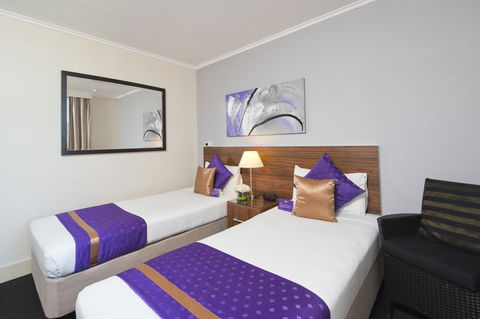 Park Regis City Centre - Rental Cars 15