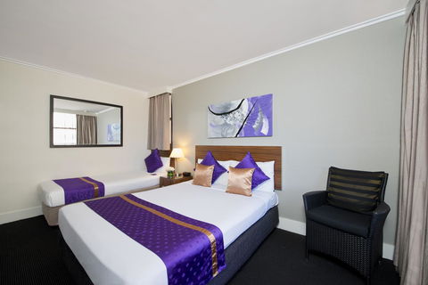 Park Regis City Centre - Rental Cars 14