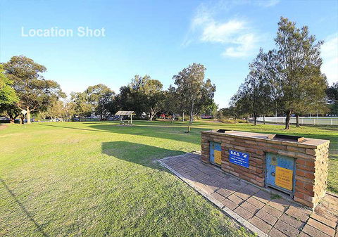 Sydney Apartment Close To Airport & CBD - Rental Cars 28