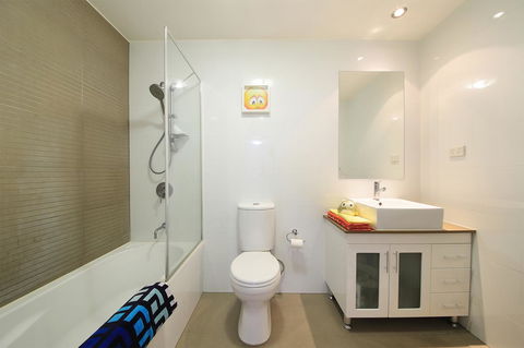 Sydney Apartment Close To Airport & CBD - Rental Cars 17