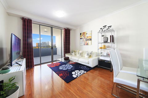 Sydney Apartment Close To Airport & CBD - Rental Cars 4