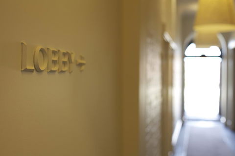 Perry Street Hotel - Rental Cars 4
