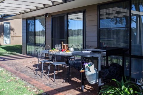 Horizons Retreat & Golf, Villa 133 - Rental Cars 16