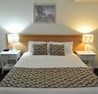 Albury Burvale Motor Inn - Rental Cars