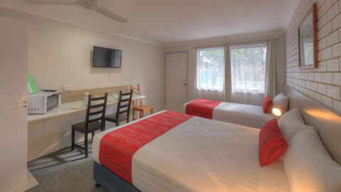 Boonah Motel - Rental Cars 3
