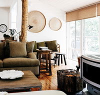 Braebrook - Stunning farm house - Rental Cars