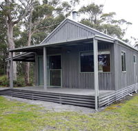 Brodribb River Rainforest Cabins - Cabin 2 - Rental Cars
