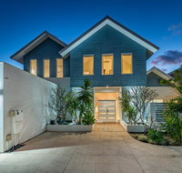 Burns Beach Bed and Shower - Rental Cars