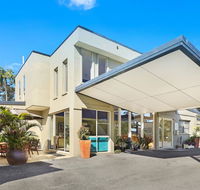 Caboolture Riverlakes Boutique Motel - Rental Cars