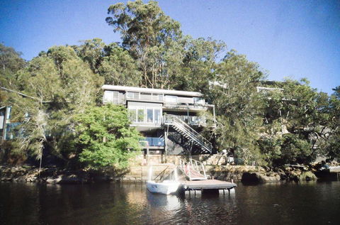Calabash Bay Lodge - Rental Cars 0