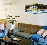 Camelias Boutique Cottage in Dianella - Rental Cars