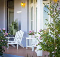 Camellia Cottage - Rental Cars