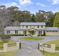 Camelot - superbly proportioned and ideally located - Rental Cars