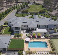 Canberra Luxury Estate - Rental Cars