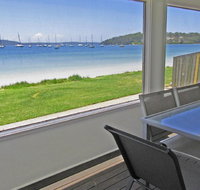 Casa Martins' 219 Foreshore Drive - Absolute Waterfront House - Rental Cars