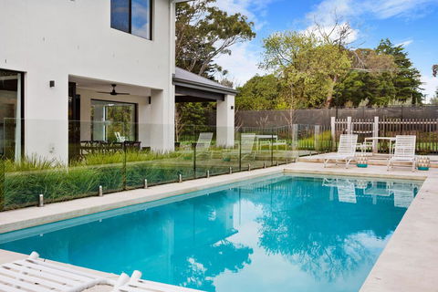 CATALINA - MOUNT ELIZA - Rental Cars 0