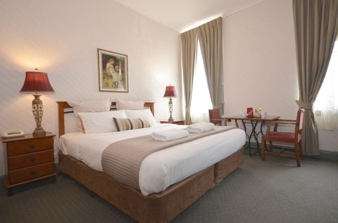 Central Springs Inn - Rental Cars 3