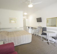 Centretown Motel - Rental Cars