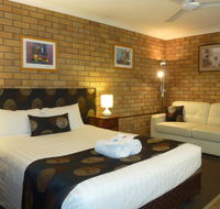 City View Motel - Rental Cars