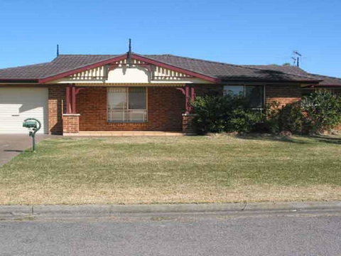 Close To Tea Gardens Waterfront - Rental Cars 0
