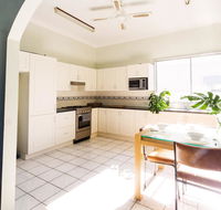 Coal d' Vine Cottage - Cessnock NSW - Rental Cars