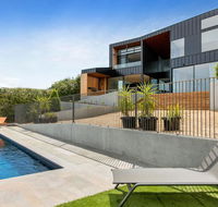 COASTAL LUXE - MT MARTHA - Rental Cars