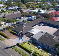 Colonial Terrace Motor Inn - Rental Cars