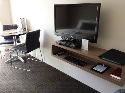Comfort Inn Towradgi Beach - Rental Cars 1