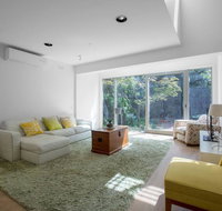Comfy holiday house with poolRosanna - Rental Cars
