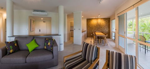 Coral Coast Resort Accor Vacation Club Apartments - Rental Cars 1
