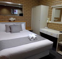 Country Home Motor Inn - Rental Cars
