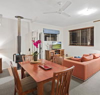 Eden Lodge - Rental Cars