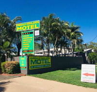 Emerald Highlands Motel - Rental Cars