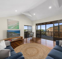 Emerald Seas Beach House - Rental Cars
