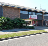 Esk Wivenhoe Motor Inn - Rental Cars