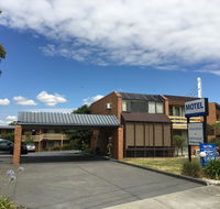 Essendon Motel - Rental Cars