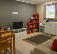 Friends at McLaren Vale - Rental Cars