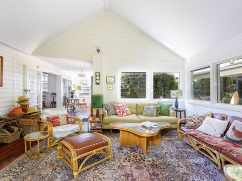 Garden Cottage - Rental Cars 2