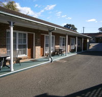 George Bass Motor Inn - Rental Cars