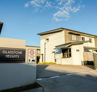 Gladstone Heights Executive Apartments - Rental Cars