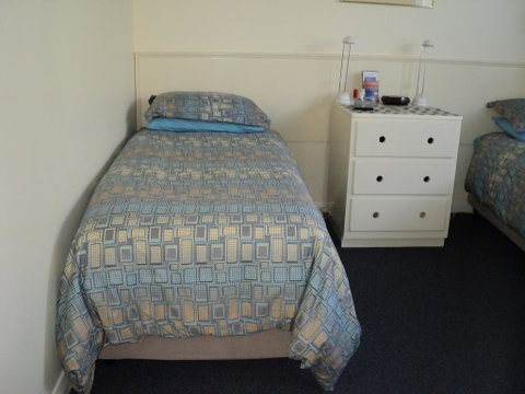 Glenelg Sea-Breeze - Rental Cars 1