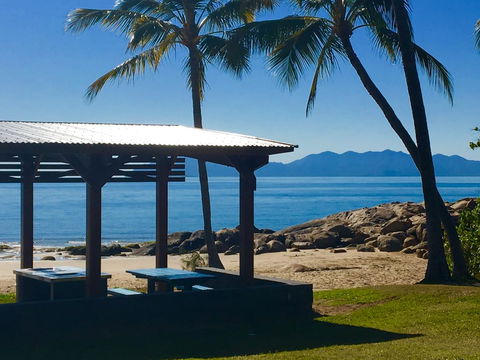 Golden Sands Beach House - Rental Cars 0