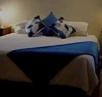 Goolwa Spa  River Retreat House - Rental Cars