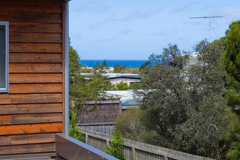 Great Ocean Retreat 43 - Rental Cars 1